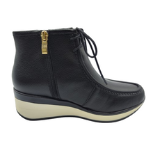 Cargar imagen en el visor de la galería, Botín Piel Wallaby Renature Re Sauce 04 Negro