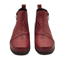 Cargar imagen en el visor de la galería, Botín Confort Piel Cuñita Valeria´s 7512 Burdeos