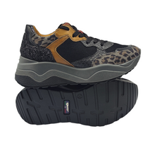 Cargar imagen en el visor de la galería, Zapatilla Combinada en Piel Igi&CO 6168300 Negra-Gris-Camel