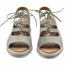 Cargar imagen en el visor de la galería, Sandalia de Cuña y Piel VALERIA´S 1982 Verde Salvia