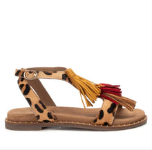 Cargar imagen en el visor de la galería, Sandalia de Piel CARMELA 162390 Print