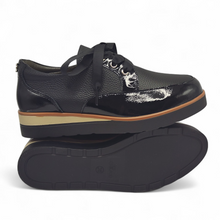 Cargar imagen en el visor de la galería, Zapato piel y charol Renature Ficus 01 Negro