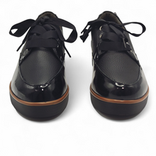 Cargar imagen en el visor de la galería, Zapato piel y charol Renature Ficus 01 Negro