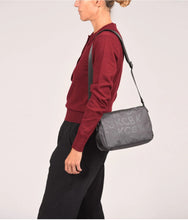 Cargar imagen en el visor de la galería, Bandolera Stamp KCB 3202-1 Gris
