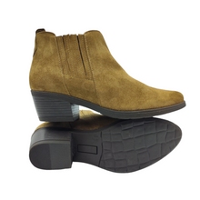 Cargar imagen en el visor de la galería, Botín Campero Piel Serraje Bryan 3402 Tabac