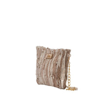 Cargar imagen en el visor de la galería, Clutch Trenzado SIMOSASTRE S2016 Briana Beige

