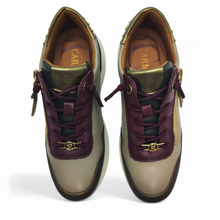 Cargar imagen en el visor de la galería, Zapatilla de piel Carmela 162430 combi colores
