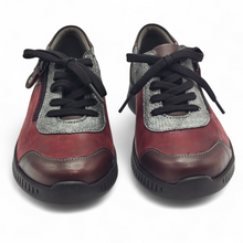 Cargar imagen en el visor de la galería, Zapato Confort Piel cremallera y cordón 3302 SUAVE granate y gris
