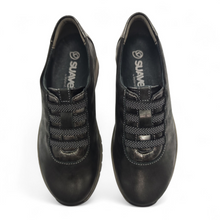 Cargar imagen en el visor de la galería, Zapato Confort Piel con gomas 3955 SUAVE Negro

