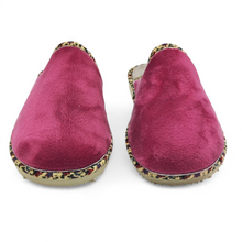 Cargar imagen en el visor de la galería, Zapatilla de Casa D´ESPINOSA 4003 Suapel Fucsia
