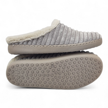 Cargar imagen en el visor de la galería, Zapatilla de Casa GEMA 8601-1 Gris
