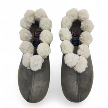 Cargar imagen en el visor de la galería, Zapatilla de Casa GEMA 8609-7 Gris
