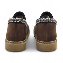 Cargar imagen en el visor de la galería, Zapatilla de Casa GEMA 8657-1 Marrón
