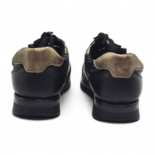 Cargar imagen en el visor de la galería, Zapato piel y licra serpiente LEYLAND 4151 Negro
