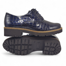 Cargar imagen en el visor de la galería, Zapato coco charol PITILLOS 10771 azul
