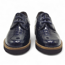 Cargar imagen en el visor de la galería, Zapato coco charol PITILLOS 10771 azul
