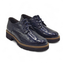 Cargar imagen en el visor de la galería, Zapato coco charol PITILLOS 10771 azul

