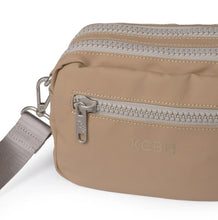 Cargar imagen en el visor de la galería, Bandolera Stamp KCB 3202-1 Taupe
