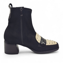 Cargar imagen en el visor de la galería, Botín Licra y Tacón D´CHICAS 4740 Negro/Beige
