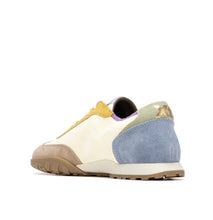 Cargar imagen en el visor de la galería, Zapatilla Mujer Plana XTI 1452130 Amarilla
