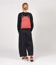 Cargar imagen en el visor de la galería, Mochila Antirrobo Dual KCB 3391 Negra
