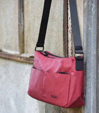 Cargar imagen en el visor de la galería, Bandolera Dual KCB 3392 Cereza
