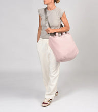 Cargar imagen en el visor de la galería, Bolso KCB Comfy 3704-1 Rosa
