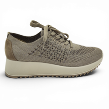 Cargar imagen en el visor de la galería, Zapatillas Licra Imac 107290 Beige
