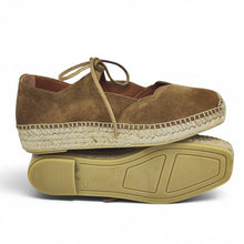Cargar imagen en el visor de la galería, Zapato de Piel y Yute VIGUERA 2346 Whisky
