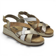 Cargar imagen en el visor de la galería, Sandalia Multitiras de Piel TREINTA´S 4535 Combi Camel
