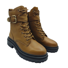 Cargar imagen en el visor de la galería, Bota Piel Militar Carmela 161942 Camel
